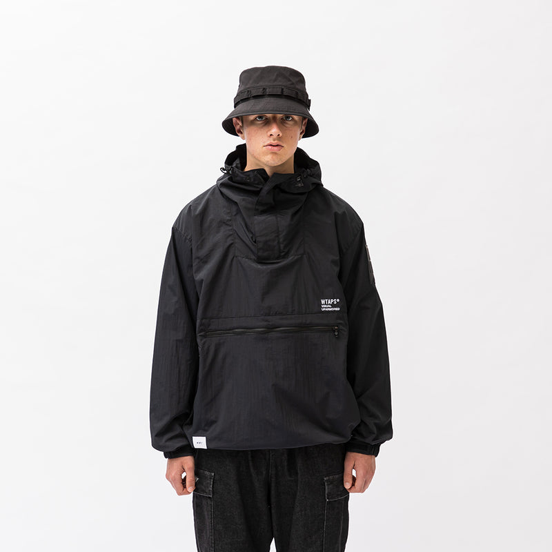 WTAPS SBS JACKET 連帽半拉鍊機能夾克