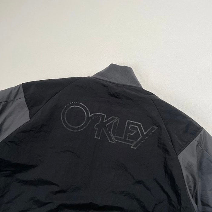 OAKLEY BORDERLESS VARSITY JACKET 機能拼色鋪棉外套