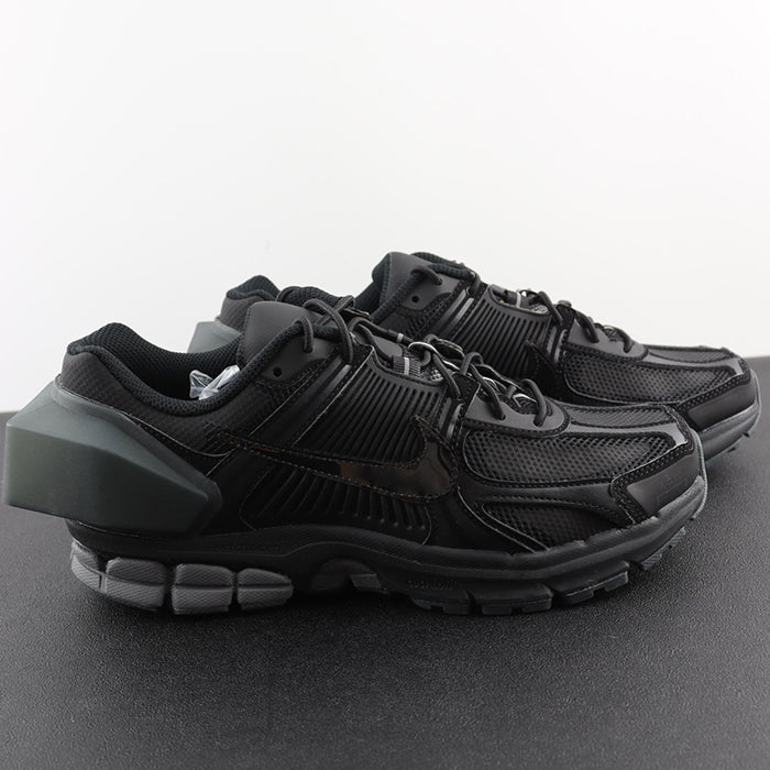 A-Cold-Wall x Nike Air Zoom Vomero 5  黑色機能運動鞋