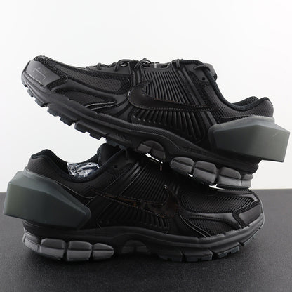 A-Cold-Wall x Nike Air Zoom Vomero 5  黑色機能運動鞋