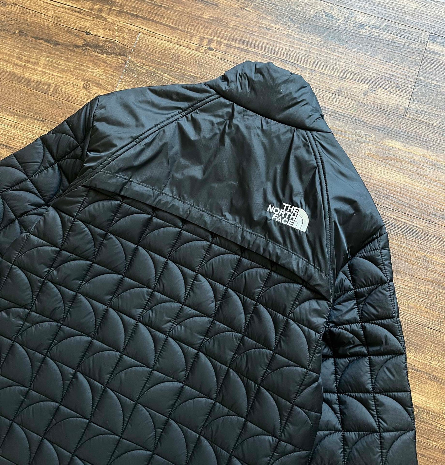 THE NORTH FACE 北臉 防潑水絎縫夾棉外套