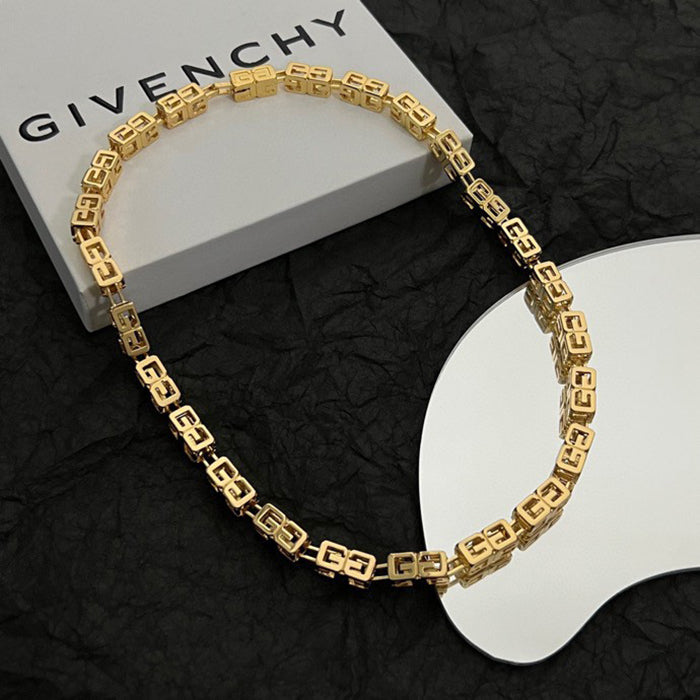 Givenchy Interlocking Cube Necklace 立體方塊項鍊