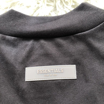 - 全新特價 - ESSENTIALS 1977短袖T恤(炭灰色)