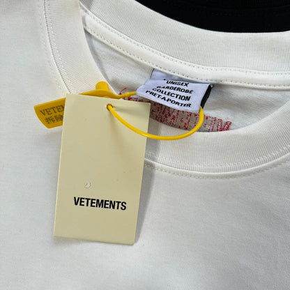 VETEMENTS 印花短袖T恤