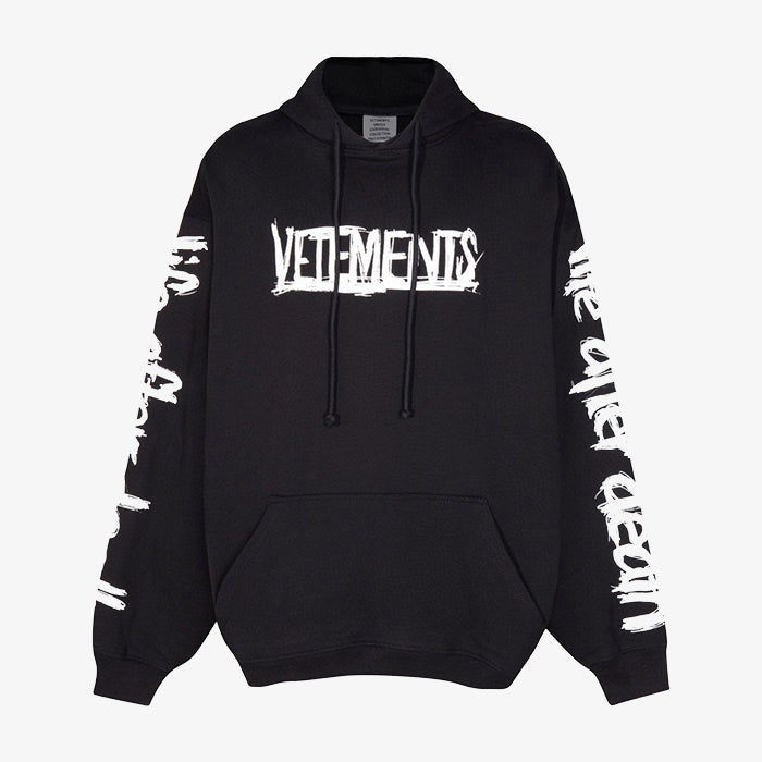 VETEMENTS Worldtour Hoodie - 經典巡迴標誌連帽衫