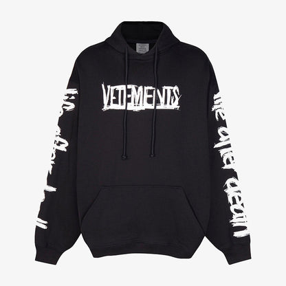 VETEMENTS Worldtour Hoodie - 經典巡迴標誌連帽衫