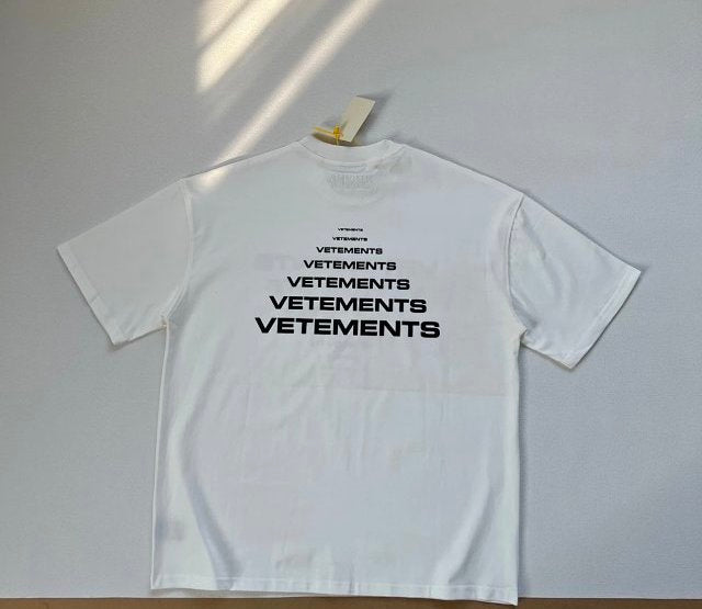 VETEMENTS 漸變印花短袖T恤