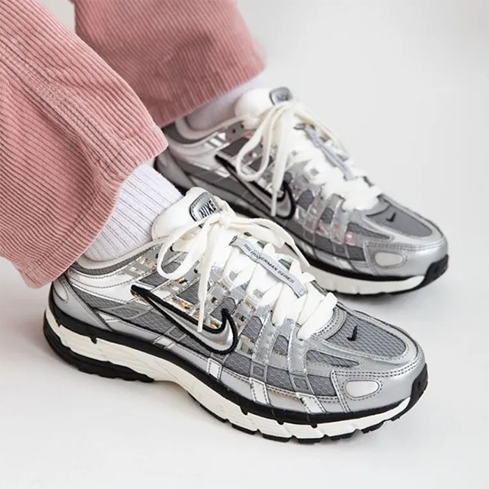 NIKE P-6000 CN0149-001 復古運動鞋-金屬銀