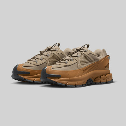 Nike WMNS Zoom Vomero Roam HQ2181-200｜時尚輕量運動鞋