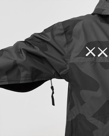 THE NORTH FACE x KAWS 1986 防潑水機能外套