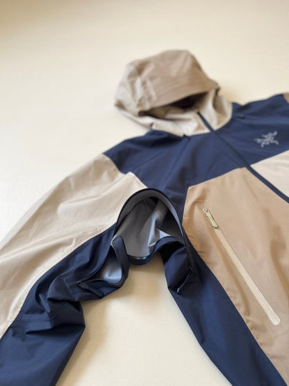 ARC'TERY x BETA LIGHTWEIGHT JACKET 始祖鳥硬殼衝鋒衣 - VANASH