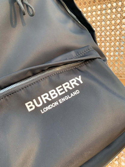 BURBERRY LOGO PRINT ECONYL BACKPACK 尼龍後背包 - VANASH