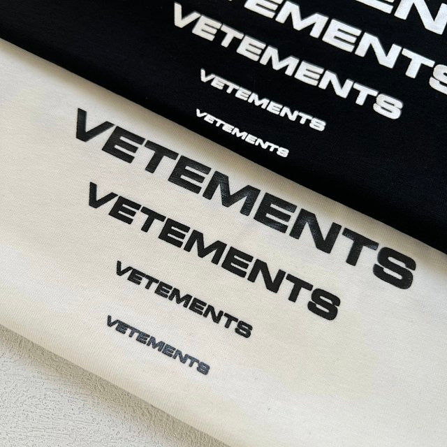 VETEMENTS 漸變印花短袖T恤