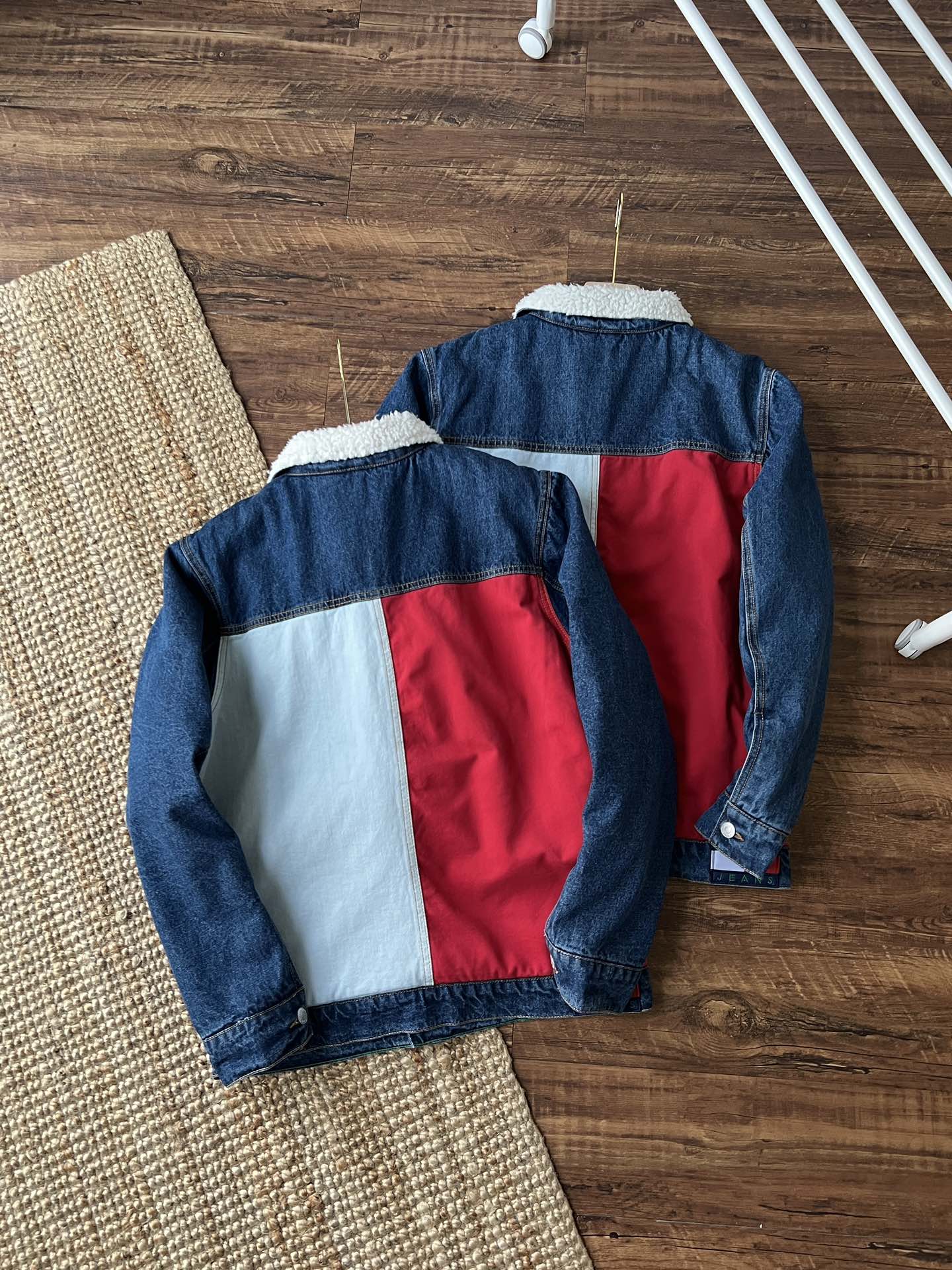 TOMMY HILFIGER 羊羔絨牛仔外套