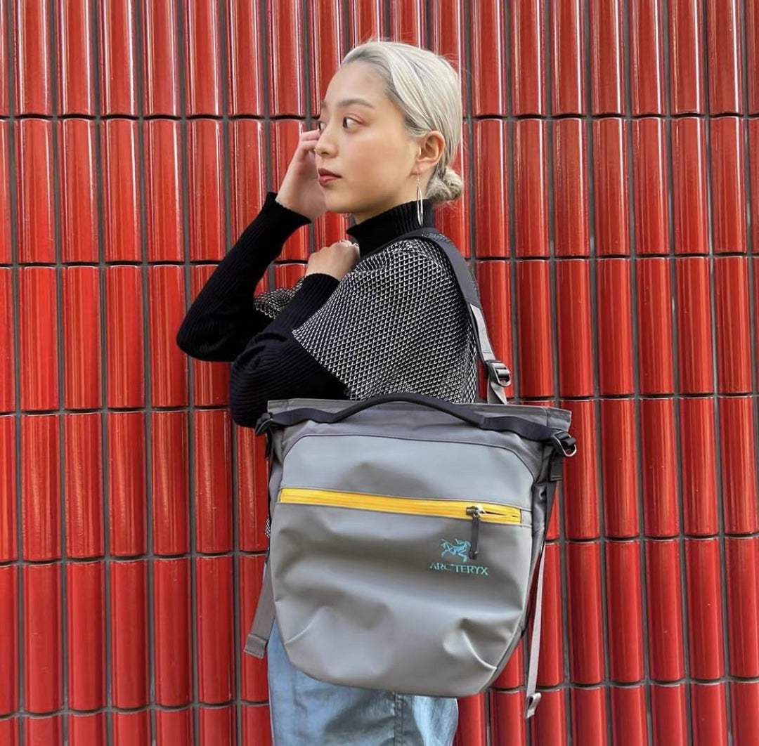 BEAMS x ARC'TERYX ARRO8  SHOULDER BAG 始祖鳥多功能肩背包