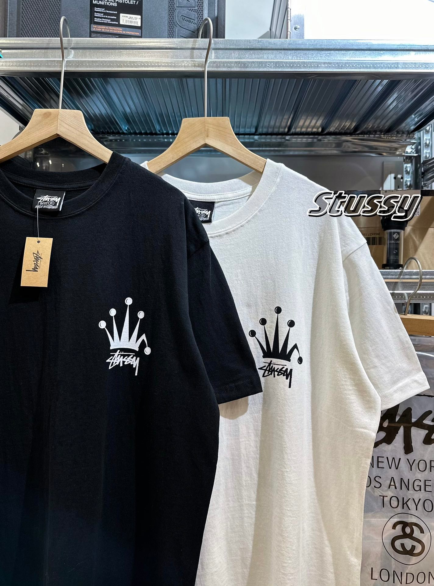 STUSSY 皇冠印花短袖T恤