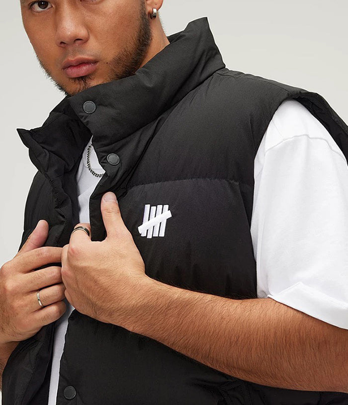 Undefeated Icon Down Vest 立領羽絨背心