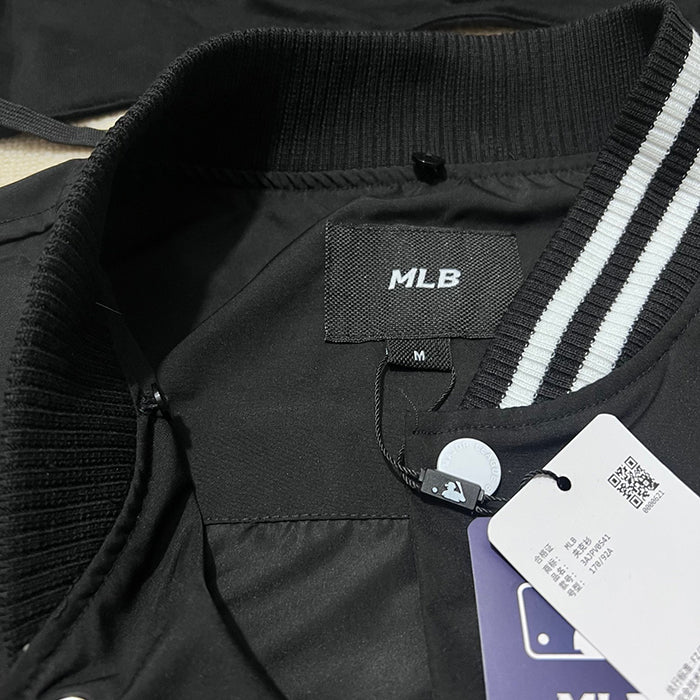 MLB Varsity 洋基隊連帽棒球外套