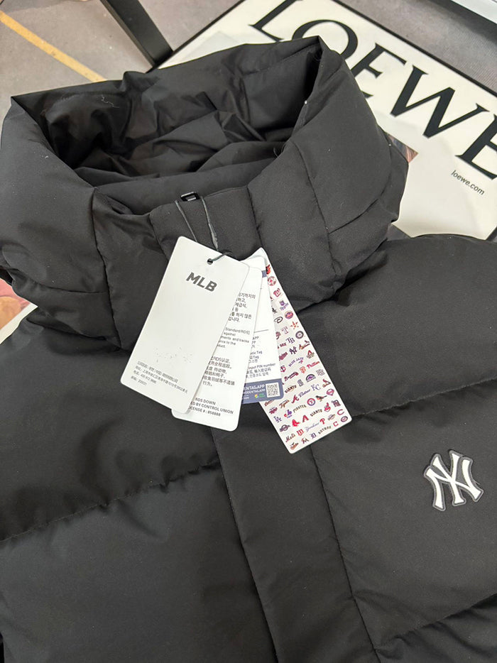 MLB New York Yankees 連帽長款羽絨服