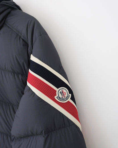 MONCLER Solayan down jacket 蒙口徽帶羽絨外套