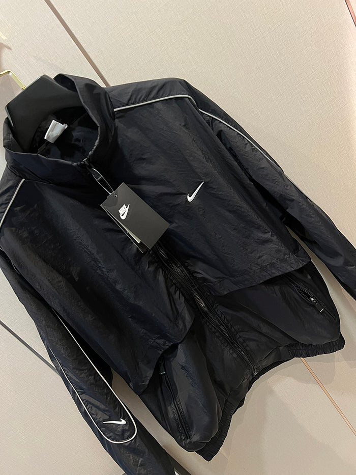 Nike Sportswear Solo Swoosh 反光滾邊立領風衣外套