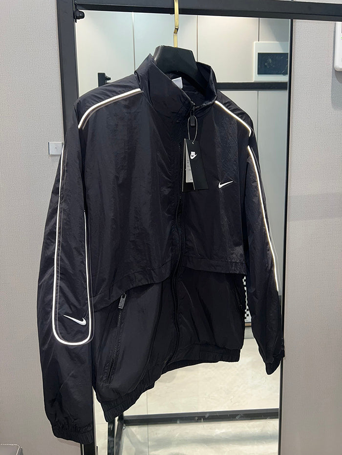 Nike Sportswear Solo Swoosh 反光滾邊立領風衣外套