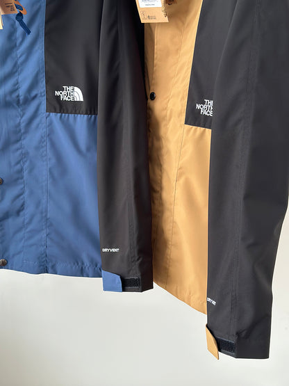 THE NORTH FACE DRYVENT 北臉拼接機能連帽外套