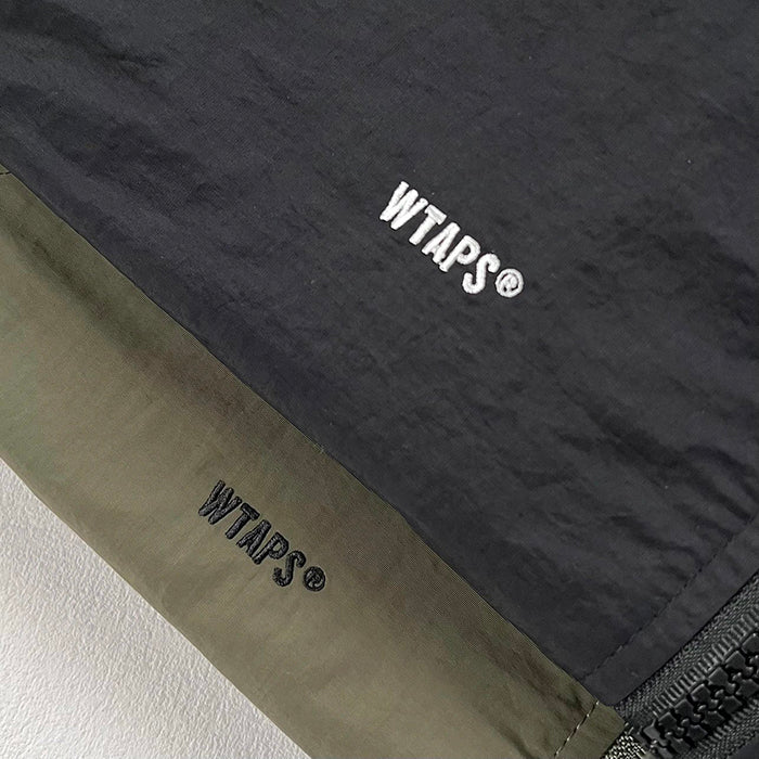 WTAPS INCOM / JACKET. NYLON. TUSSAH 廓形連帽鋪棉外外套