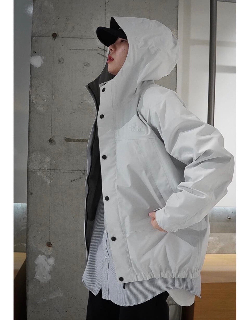 THE NORTH FACE UNDYED GORE-TEX 超強機能硬殼衝鋒衣
