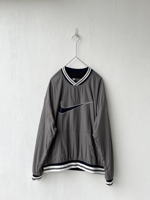 NIKE VINTAGE 80s 復古運動V領動上衣 - VANASH